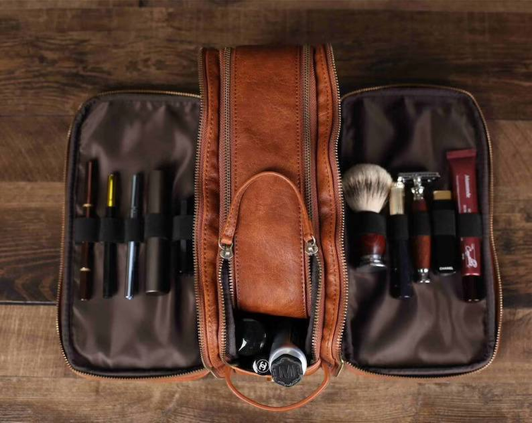 Large Leather Toiletry Bag